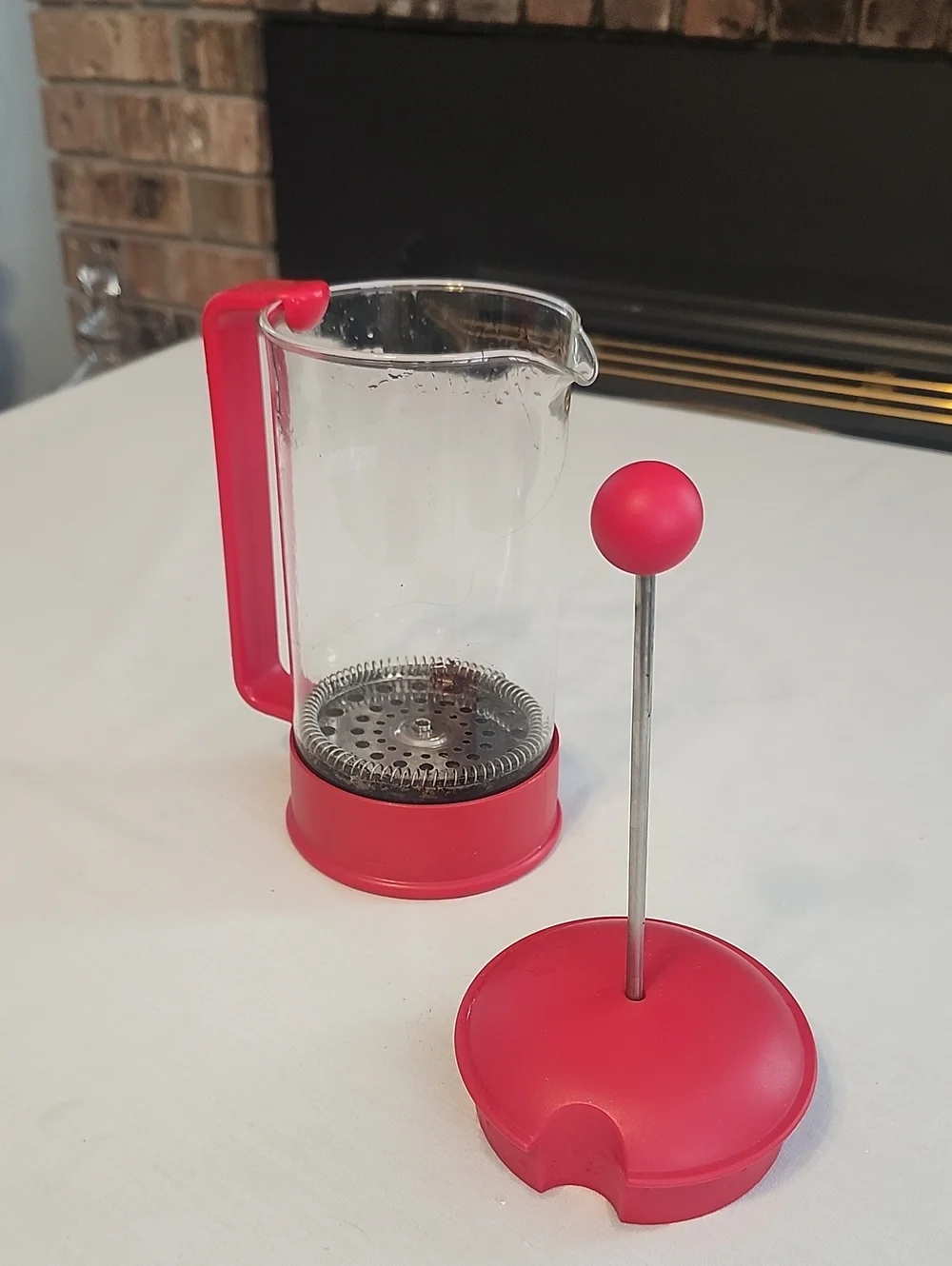 Bodum French Press Coffee Maker Red